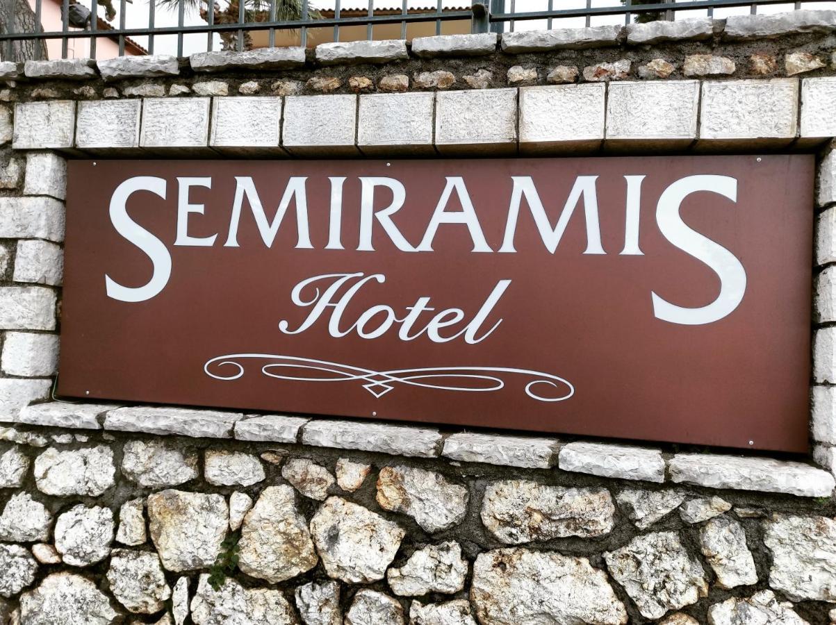 Готель Semiramis Frinion Екстер'єр фото
